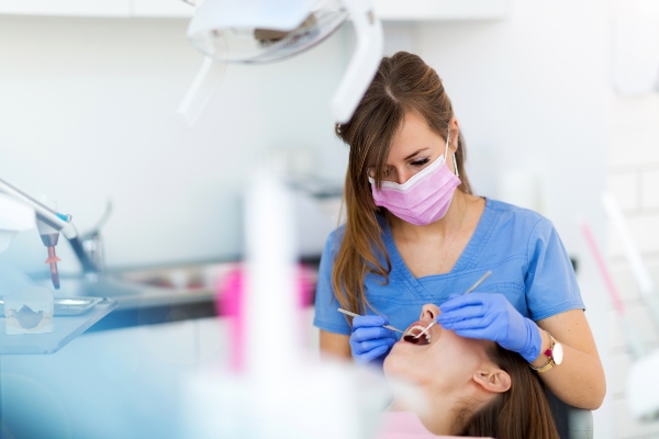 General Dentist Vs  Specialist: Who Should You See And When?